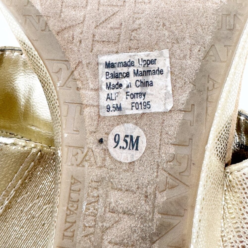 Alfani Womens Tan & Gold Embossed Vegan Leather Slip on Wedge Sandal Size 9.5 - Picture 9 of 11